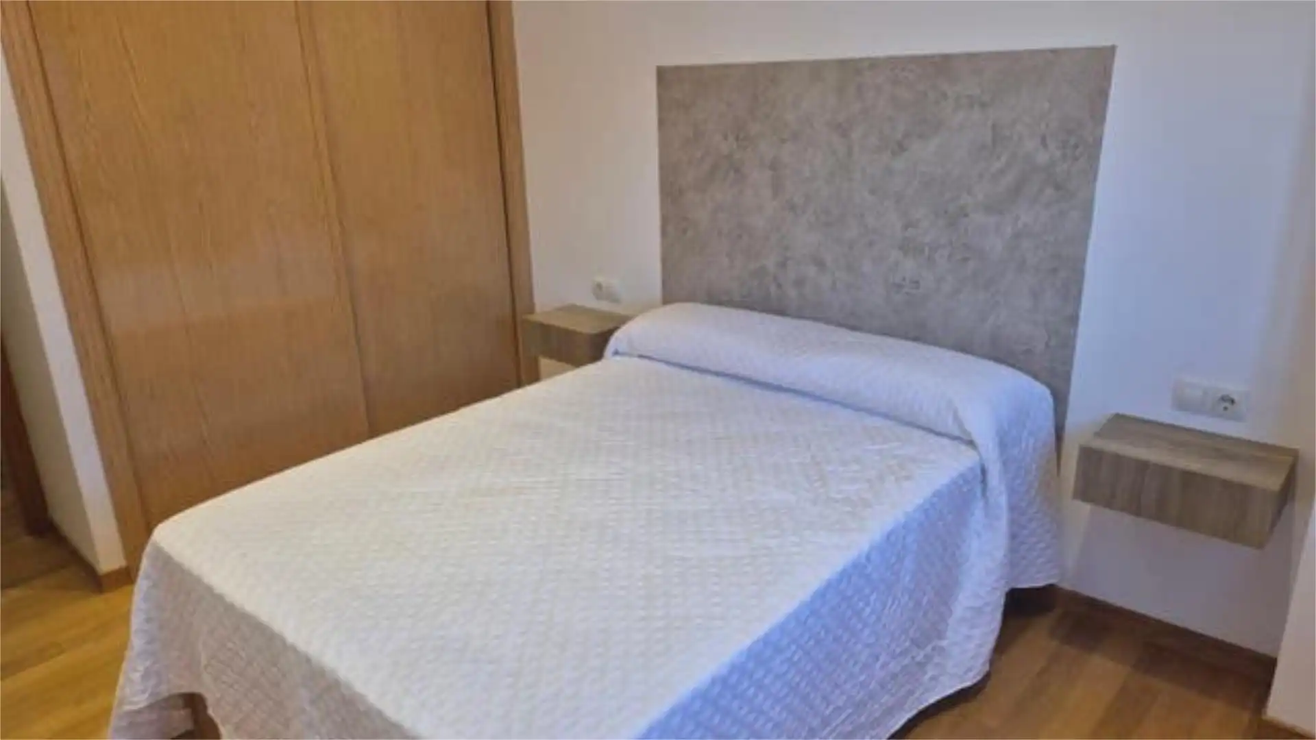 Wohnungen zur Miete in Celanova Schlafzimmer von Wohnungen zur Miete in Celanova mit Heizung und Möbliert