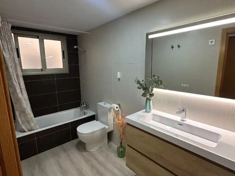 Flat for sale in Calle Sancho Panza, 4, El Castillo - San Roque - El Carmen Bathroom of Flat for sale in Molina de Segura with Air Conditioner, Heating and Parquet flooring