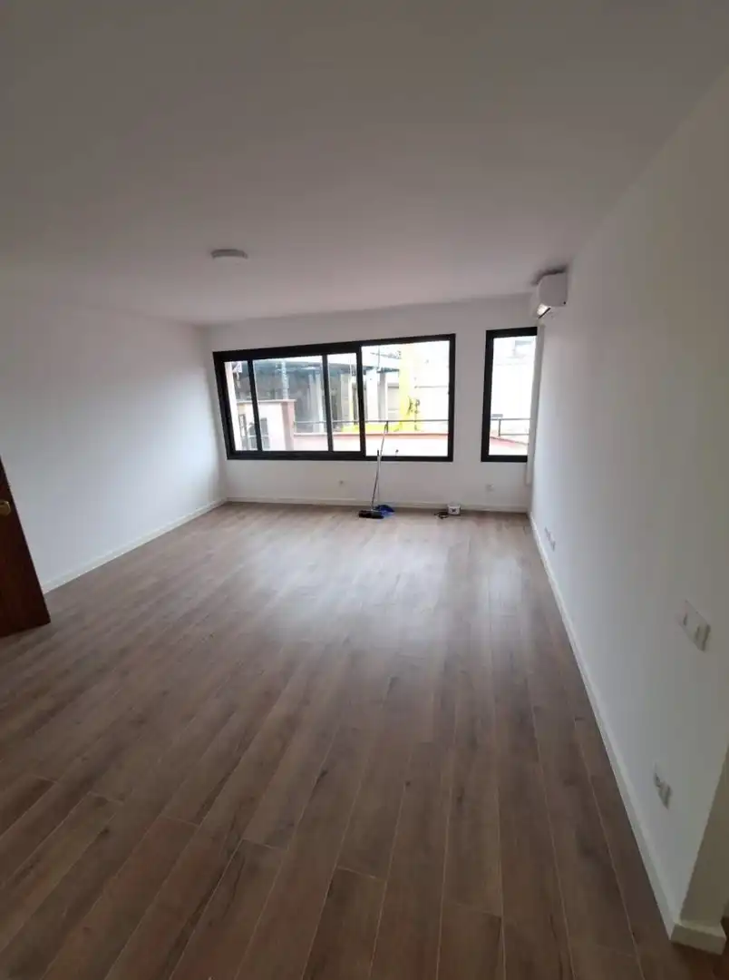 Wohnung zum Verkauf in Avinguda de l'Estació, 5, Parets del Vallès Wohnung zum Verkauf in Parets del Vallès mit Klimaanlage, Parkett und Terrasse