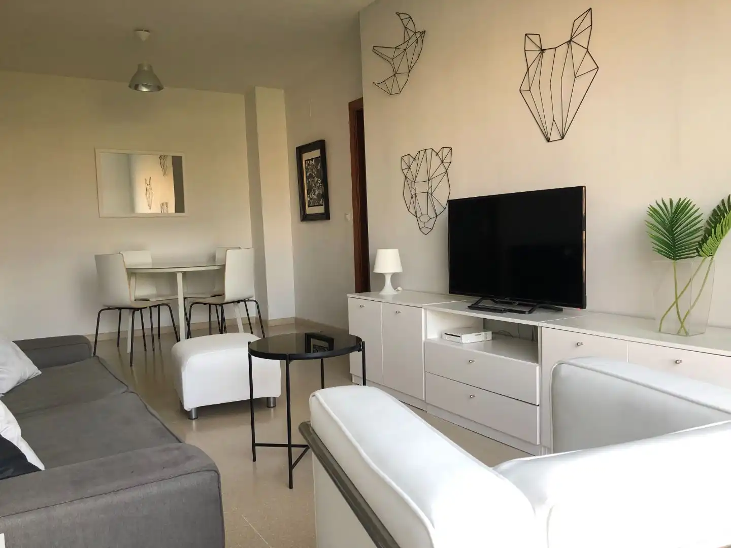 Flat for rent in Calle Padre Claret, 12, Joaquina Eguaras Living room of Flat for rent in Granada Capital