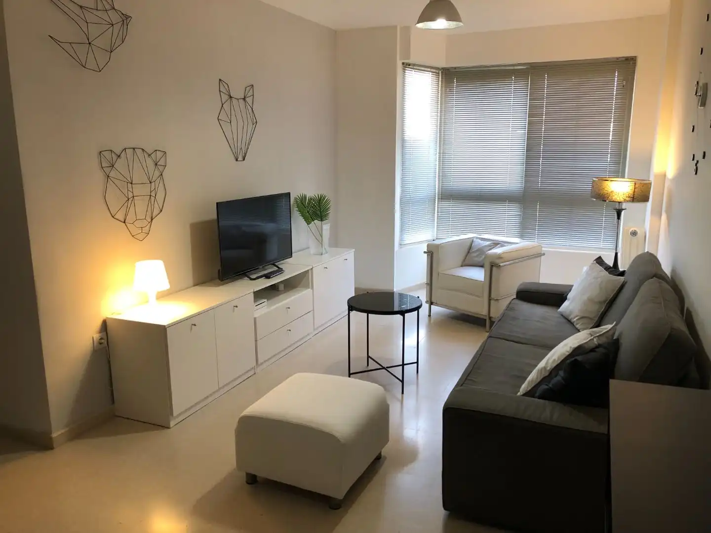 Flat for rent in Calle Padre Claret, 12, Joaquina Eguaras Living room of Flat for rent in Granada Capital