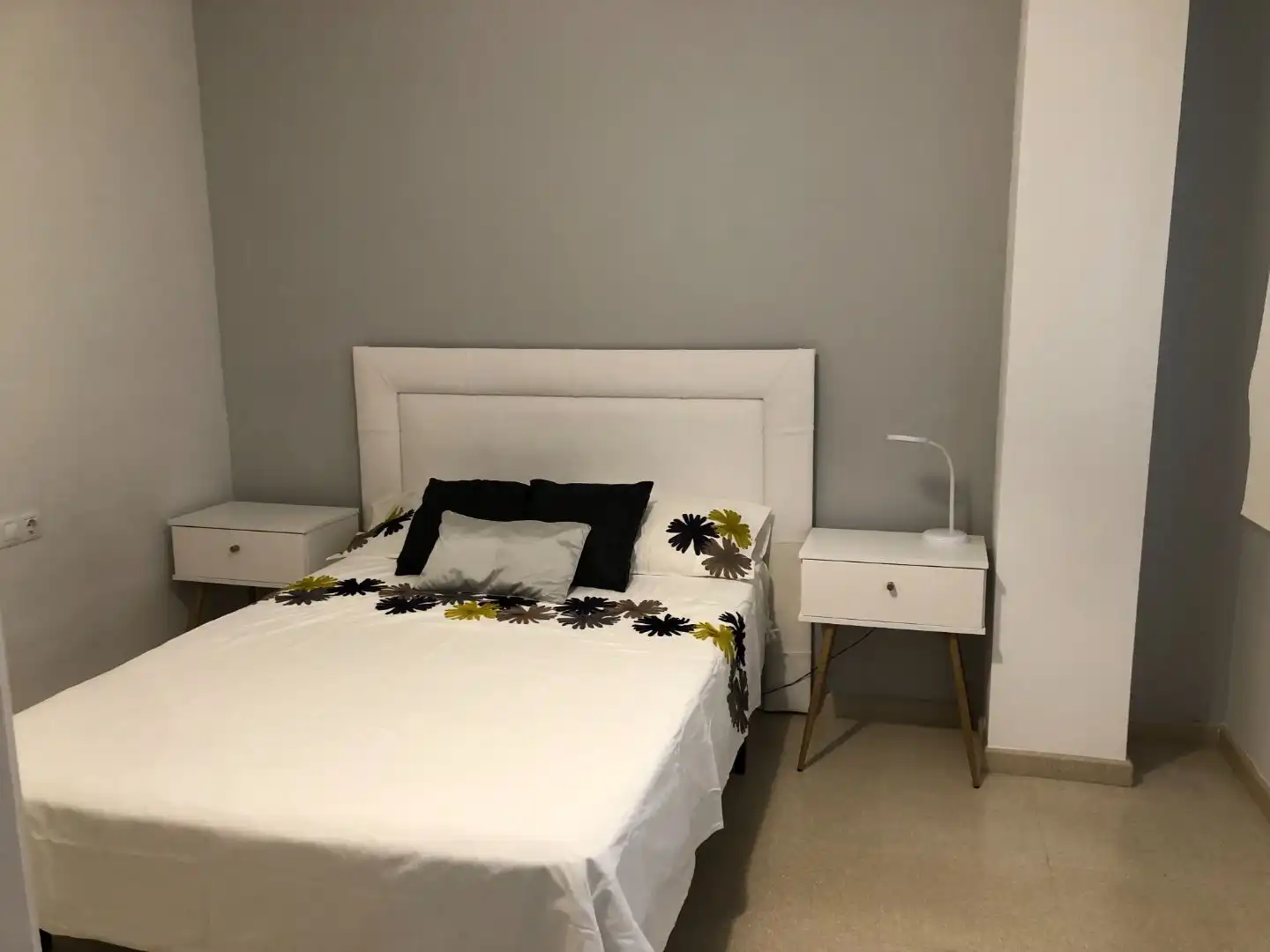 Flat for rent in Calle Padre Claret, 12, Joaquina Eguaras Bedroom of Flat for rent in Granada Capital