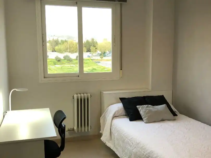Flat for rent in Calle Padre Claret, 12, Joaquina Eguaras Bedroom of Flat for rent in Granada Capital
