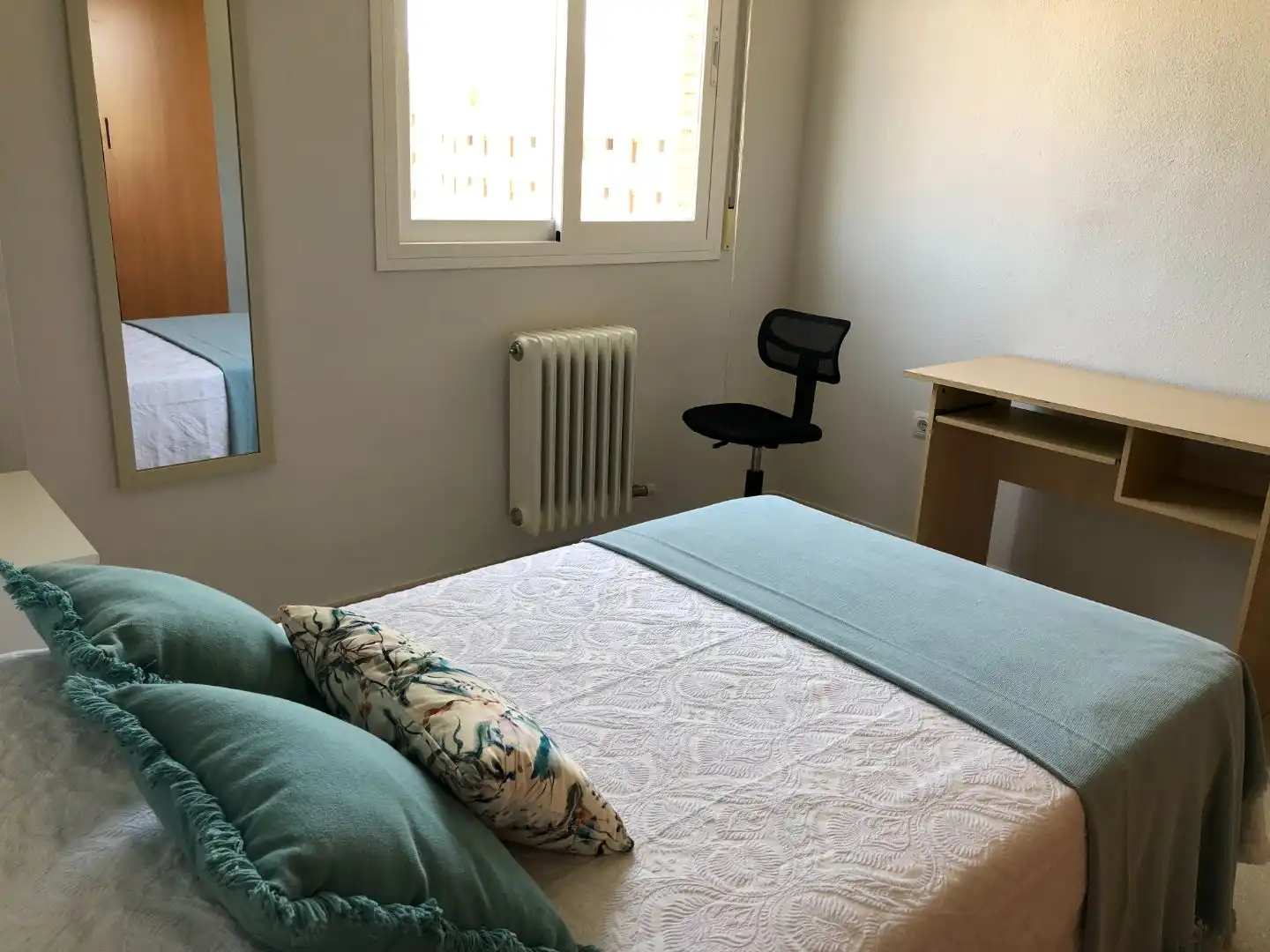 Flat for rent in Calle Padre Claret, 12, Joaquina Eguaras Bedroom of Flat for rent in Granada Capital