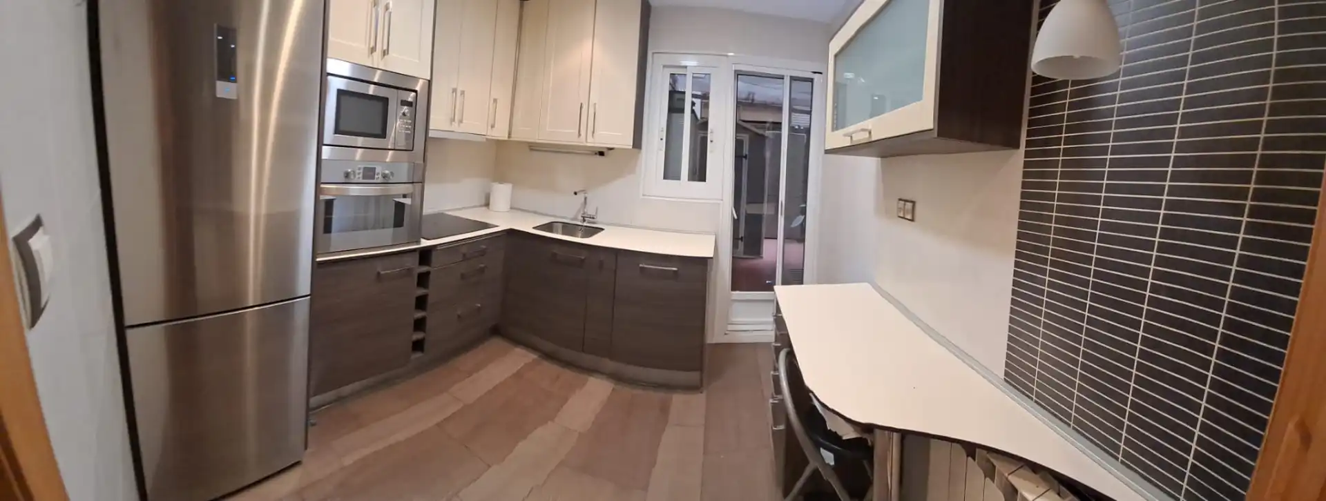 Cocina de Piso de alquiler en Zaragoza con Calefacción, Jardín privado y Amueblado