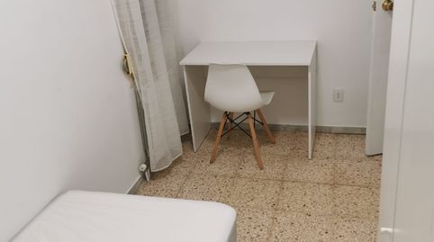 Room in Plaça de Gandhi, 1, Ponent, Reus - image 5 Photo 5 of Room in Plaça de Gandhi, 1, Ponent, Reus