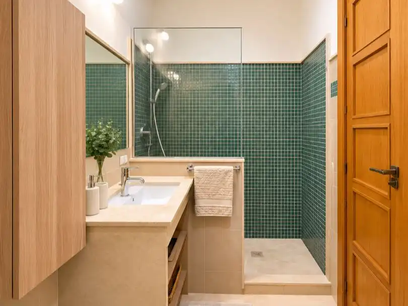 Flat for rent in Calle Sierpes, 1, Alfalfa - Santa Cruz Bathroom of Flat for rent in Sevilla with Air Conditioner, Heating and Furnished