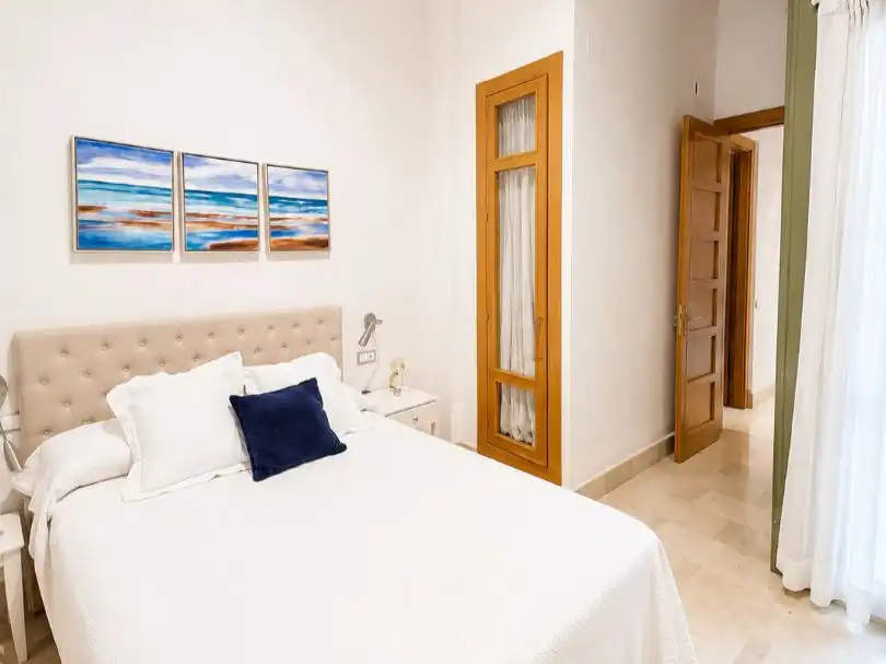 Flat for rent in Calle Sierpes, 1, Alfalfa - Santa Cruz Bedroom of Flat for rent in Sevilla with Air Conditioner, Heating and Furnished