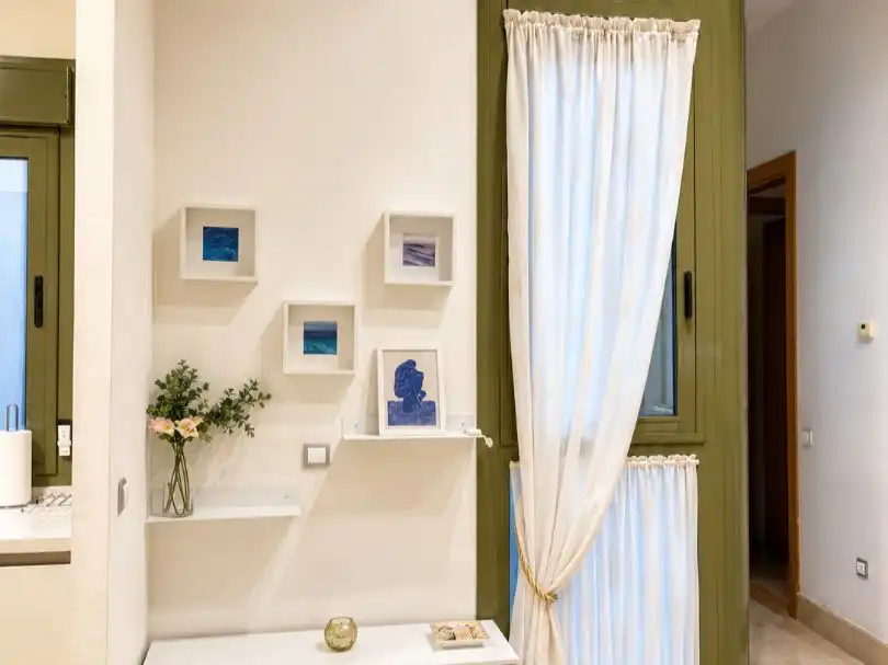 Flat for rent in Calle Sierpes, 1, Alfalfa - Santa Cruz Flat for rent in Sevilla with Air Conditioner, Heating and Furnished