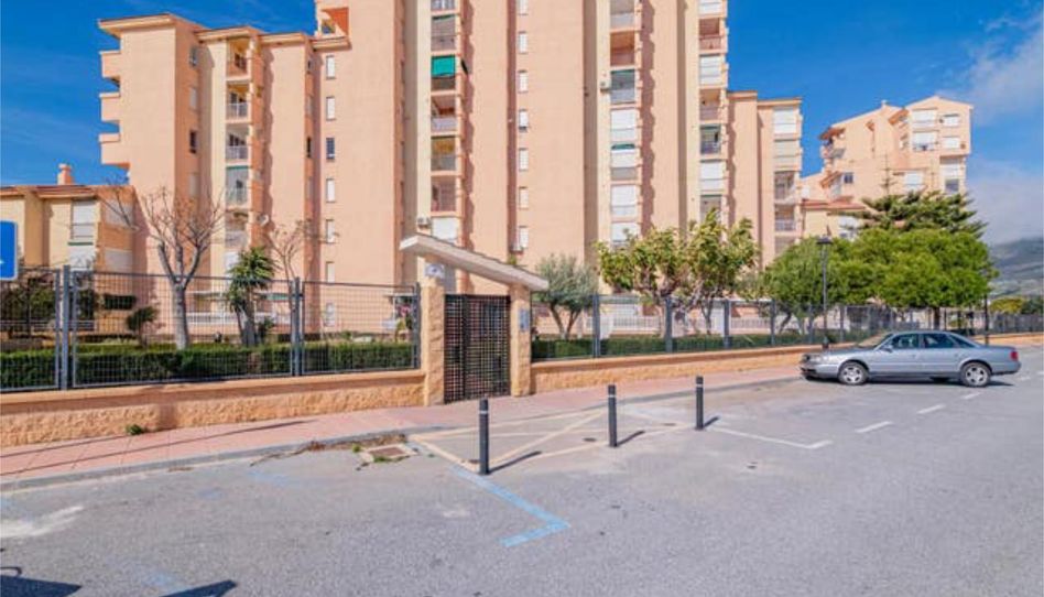 Piso de alquiler en Calahonda - Carchuna, Motril - imagen 1 Foto 1 de Piso de alquiler en Calahonda - Carchuna, Motril