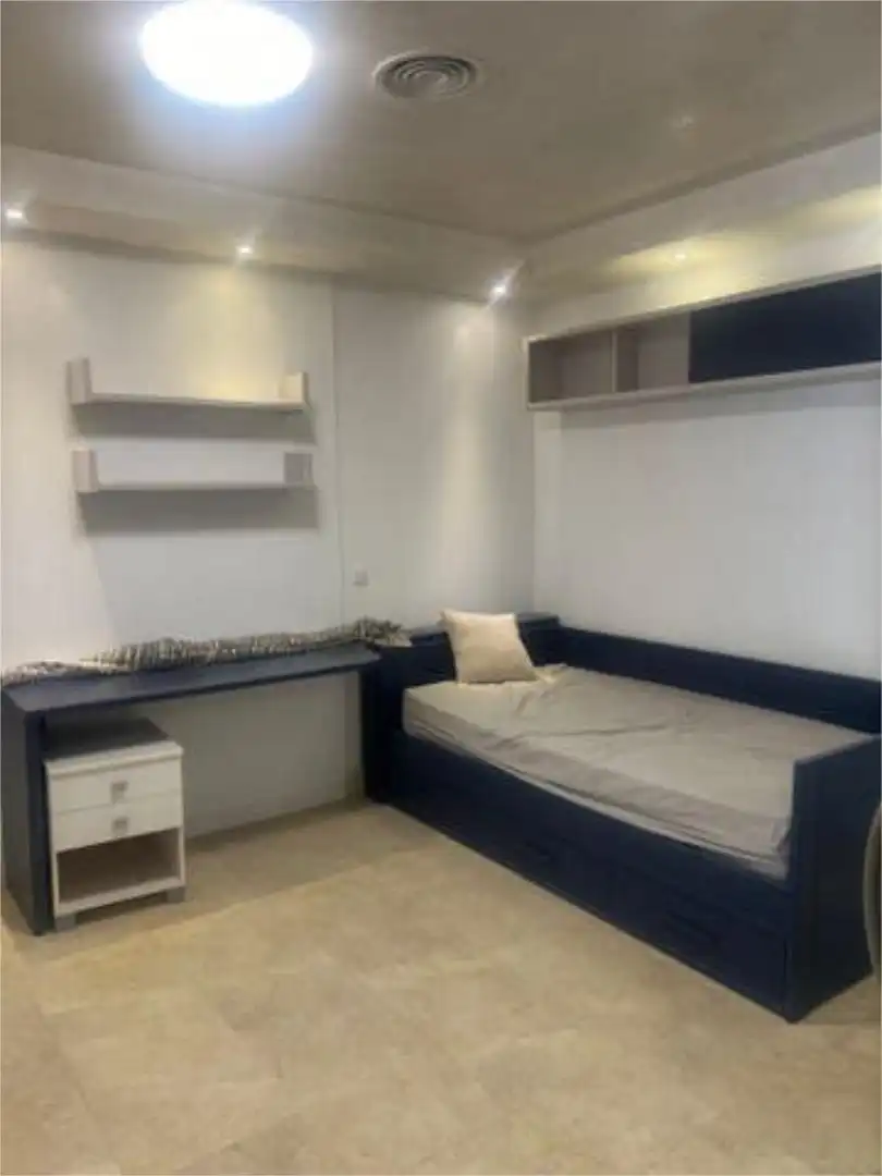 Habitación de Ático de alquiler en Majadahonda con Jardín privado, Terraza y Amueblado