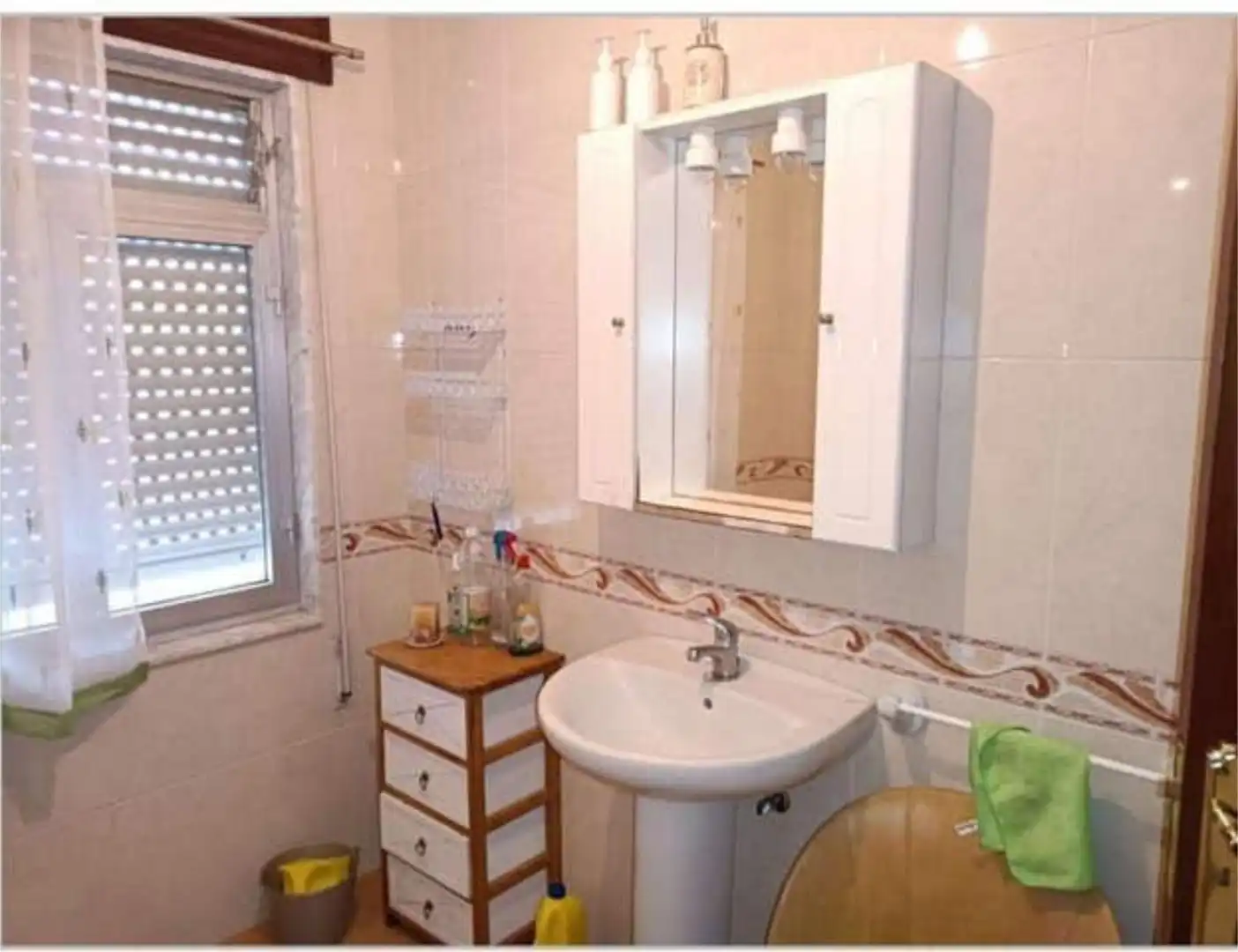 Bany de Casa o xalet de lloguer en Cerdido amb Jardí privat, Terrassa i Traster