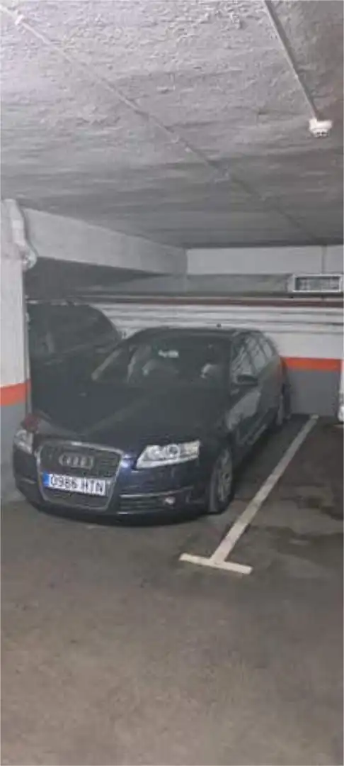 Aparcament de Garatge de lloguer en Madrid