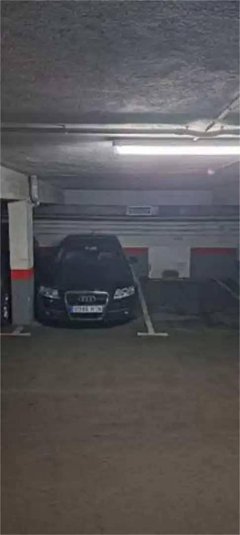 Aparcament de Garatge de lloguer en Madrid