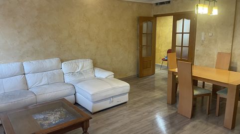 Piso de alquiler en Calle Emilia Pardo Bazan, 40, Alcázar de San Juan, Ciudad Real - imagen 2 Foto 2 de Piso de alquiler en Calle Emilia Pardo Bazan, 40, Alcázar de San Juan, Ciudad Real