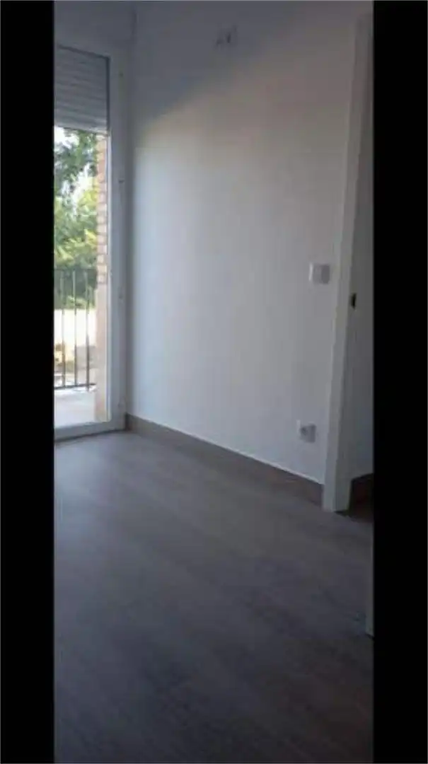 Apartament de lloguer a Alcolea Dormitori de Apartament de lloguer en Córdoba amb Terrassa i Moblat