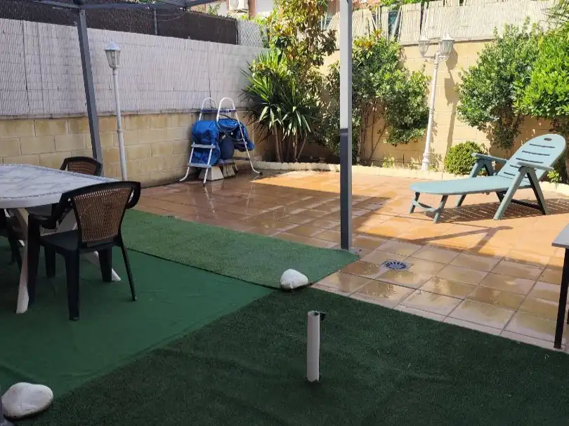 Terraza de Casa adosada en venta en Valdemoro con Aire acondicionado, Calefacción y Jardín privado