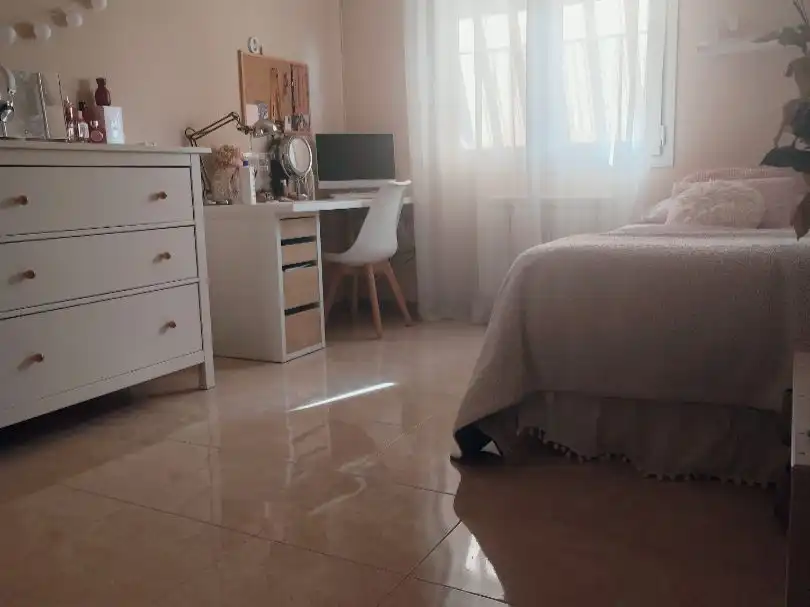 Habitación de Casa adosada en venta en Valdemoro con Aire acondicionado, Calefacción y Jardín privado