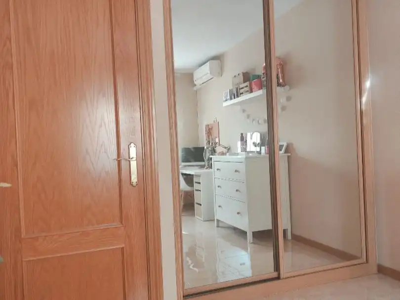 Habitación de Casa adosada en venta en Valdemoro con Aire acondicionado, Calefacción y Jardín privado