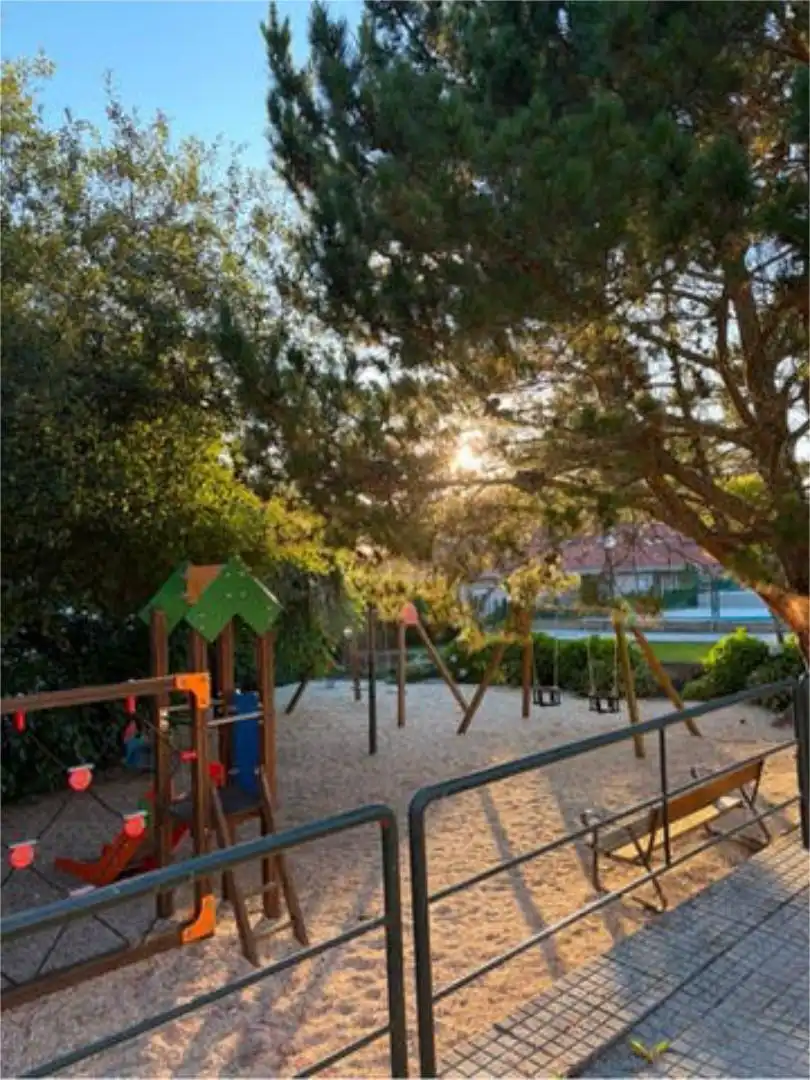 Pis de lloguer a Cambre Vista exterior de Pis de lloguer en Cambre amb Calefacció, Jardí privat i Piscina