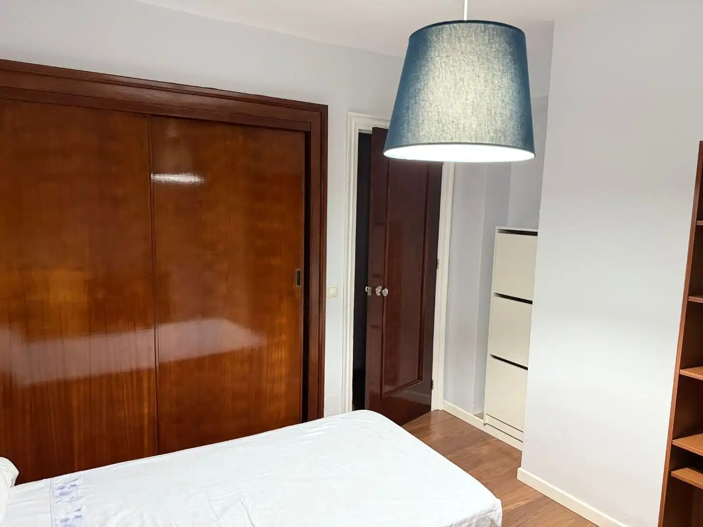 Flat for rent in Avenida Nuestra Señora de las Guías, 7, Mangas Verdes - Las Flores - Parque del Sur Bedroom of Flat for rent in Málaga with Air Conditioner, Parquet flooring and Terrace