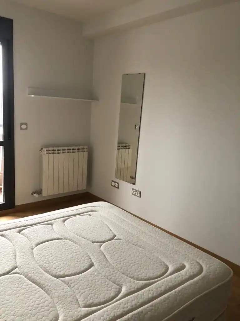 Flat for rent in Calle María Inmaculada, 25, Armunia Bedroom of Flat for rent in León Capital with Heating, Parquet flooring and Terrace