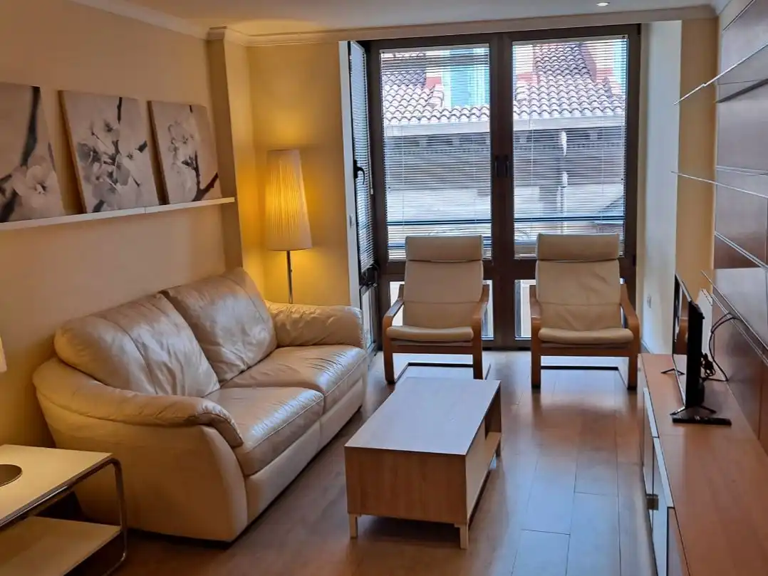 Wohnungen zur Miete in Calle Zúñiga, 15, Centro Wohnungen zur Miete in Calle Zúñiga, 15, Centro