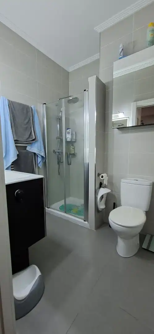 Flat for sale in Madariaga Etorbidea, 32, Bilbao Bathroom of Flat for sale in Bilbao