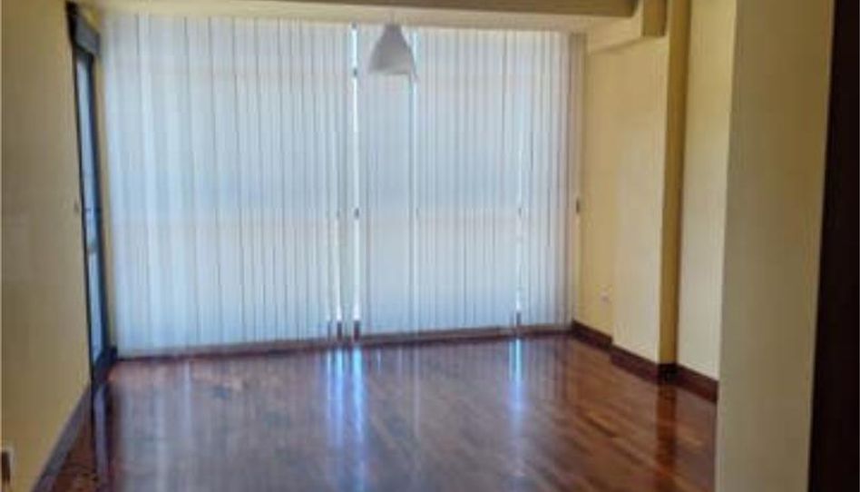 Piso de alquiler en Tui, Pontevedra - imagen 1 Foto 1 de Piso de alquiler en Tui, Pontevedra