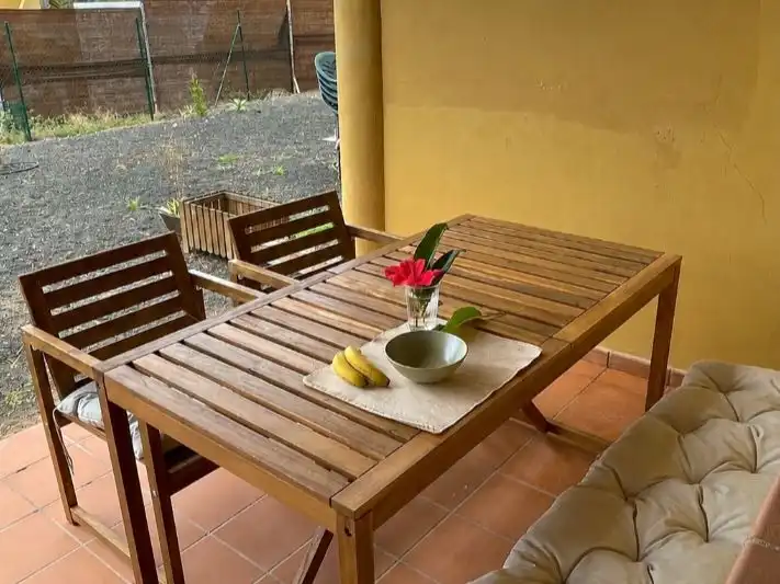 Apartamento de alquiler en Calle Pedro y Guy Vandaele, 19, Corralejo Terraza de Apartamento de alquiler en La Oliva con Aire acondicionado, Jardín privado y Terraza