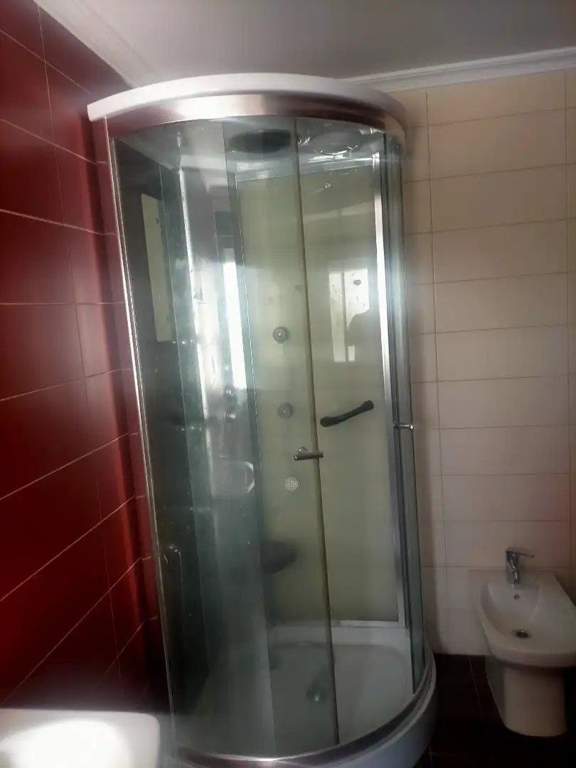 Flat for rent in Calle Ajates, 30, La Encarnación Bathroom of Flat for rent in Ávila with Heating, Parquet flooring and Terrace
