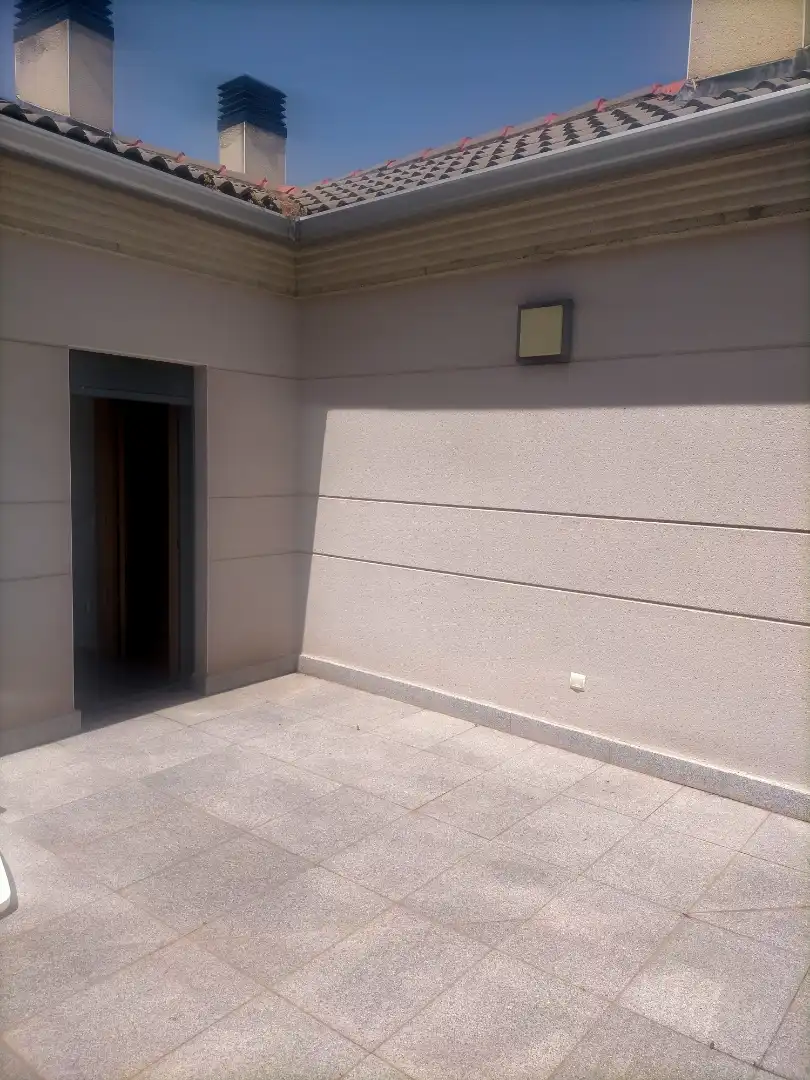 Flat for rent in Calle Ajates, 30, La Encarnación Exterior view of Flat for rent in Ávila with Heating, Parquet flooring and Terrace