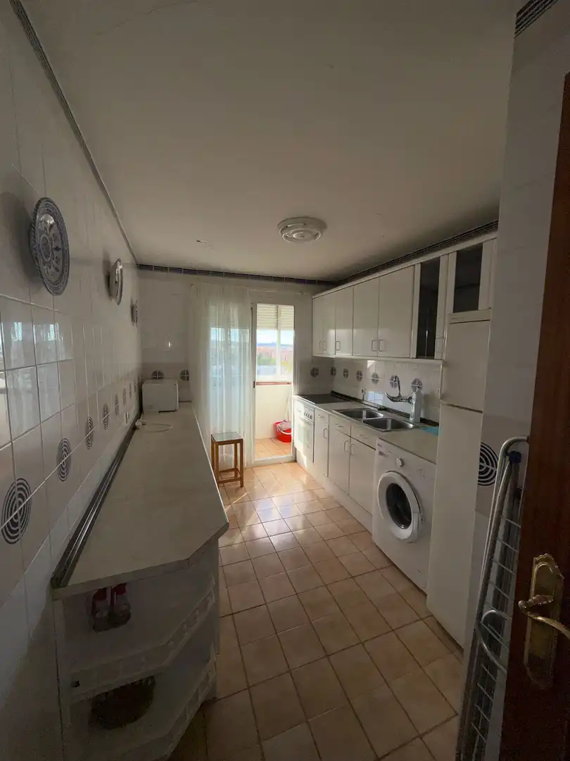 Flat for rent in Calle Río Retamosillo, 9, Santa María de Benquerencia Kitchen of Flat for rent in Toledo with Heating, Terrace and Furnished