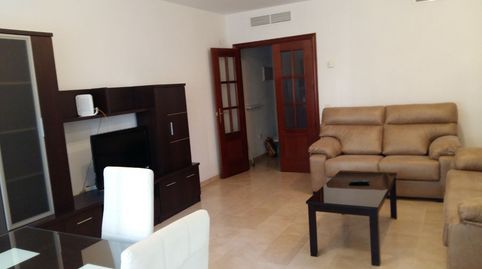 Wohnung zur Miete in Avenida Sinforiano Madroñero, 14, Valdepasillas - La Paz - Huerta Rosales, Badajoz Capital - Bild 4 Foto 4 von Wohnung zur Miete in Avenida Sinforiano Madroñero, 14, Valdepasillas - La Paz - Huerta Rosales, Badajoz Capital
