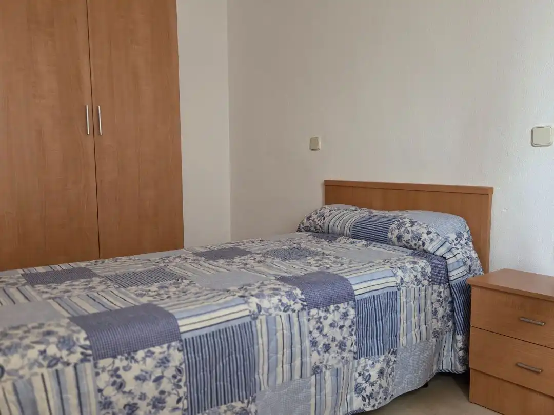 Wohnung zur Miete in Avenida Sinforiano Madroñero, 14, Badajoz Capital Schlafzimmer von Wohnung zur Miete in Badajoz Capital mit Klimaanlage und Terrasse