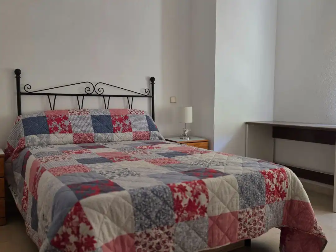 Wohnung zur Miete in Avenida Sinforiano Madroñero, 14, Badajoz Capital Schlafzimmer von Wohnung zur Miete in Badajoz Capital mit Klimaanlage und Terrasse