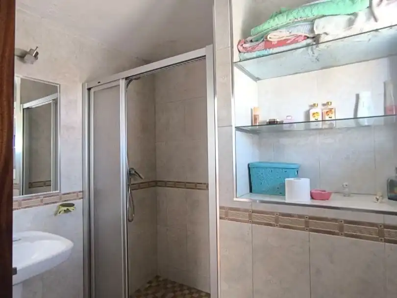 Flat for sale in Calle Mayor, 8, Olivenza Bathroom of Flat for sale in Olivenza with Private garden, Terrace and Storage room