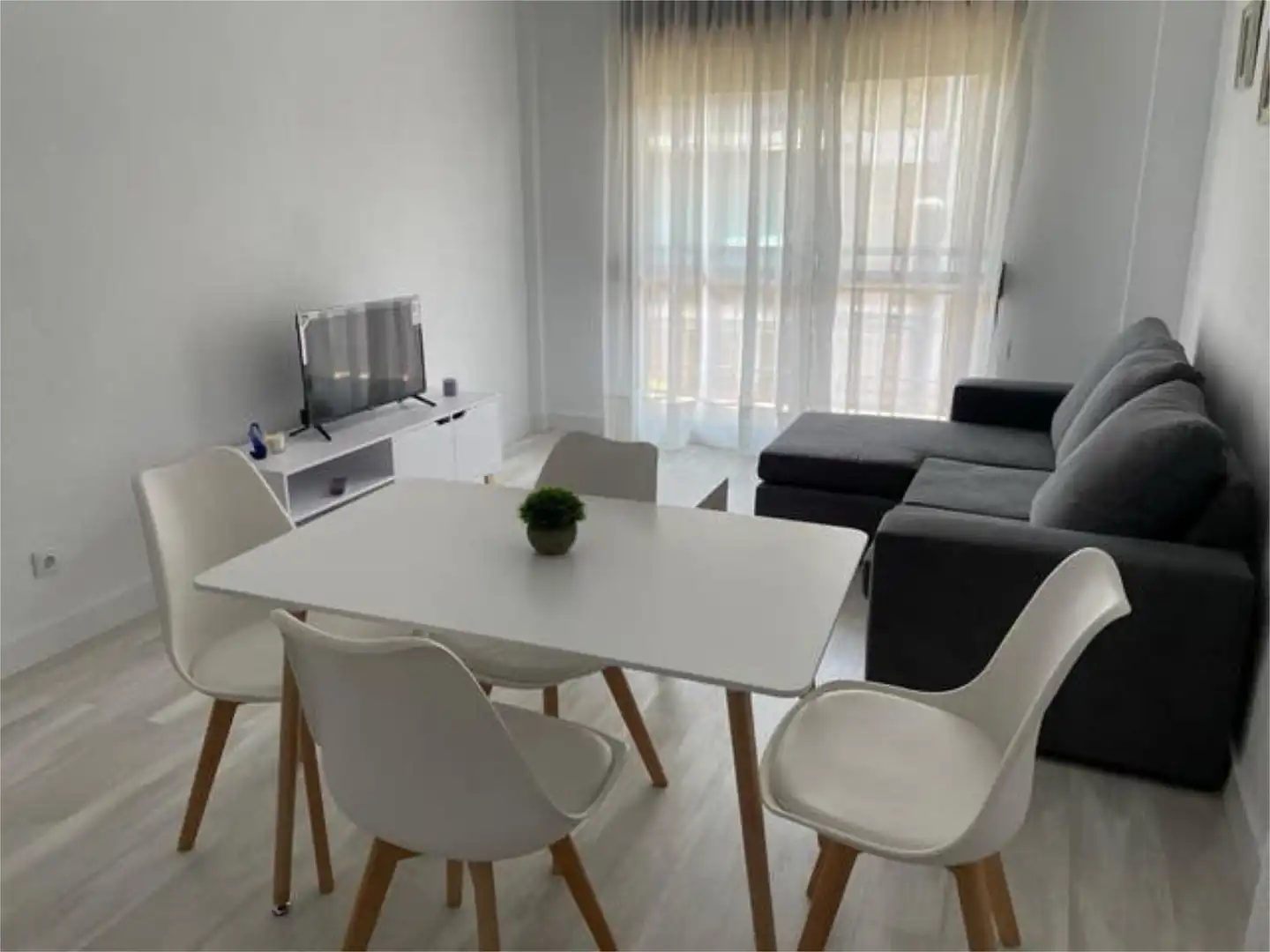Flat for rent in Huerta de la Reina - Trassierra Living room of Flat for rent in Córdoba