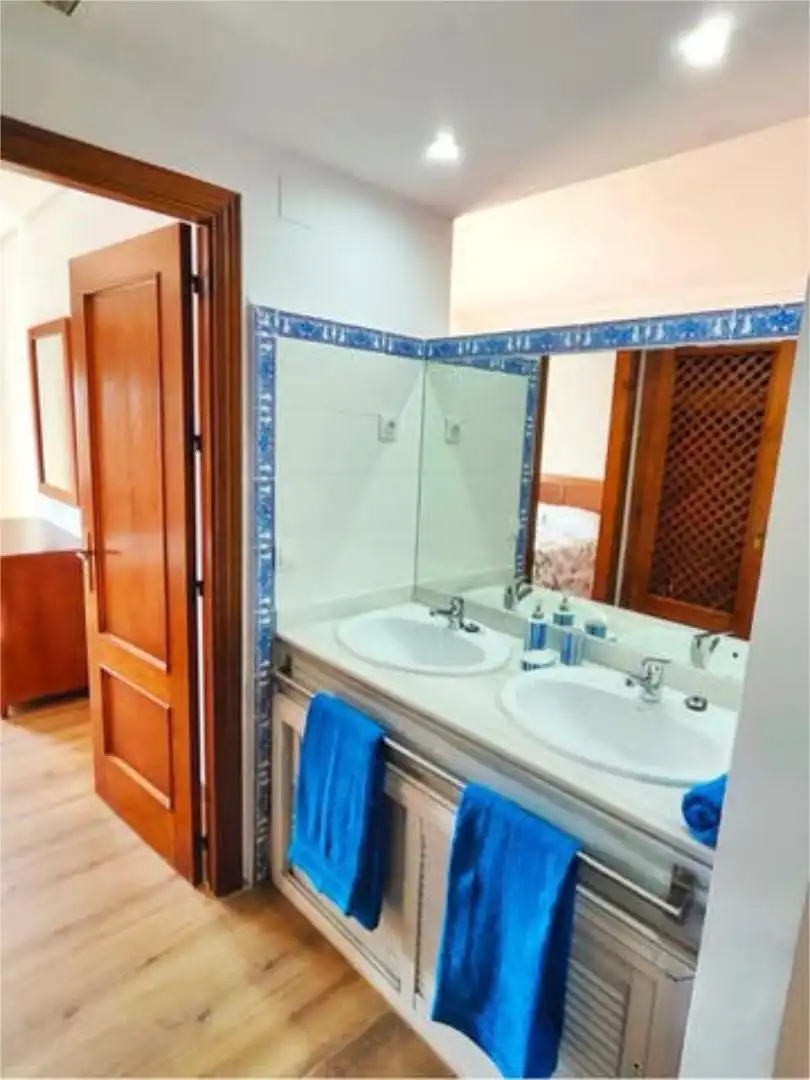 Apartments for rent in León Herrero - Bahía sur Bathroom of Apartments for rent in San Fernando with Heating, Terrace and Furnished