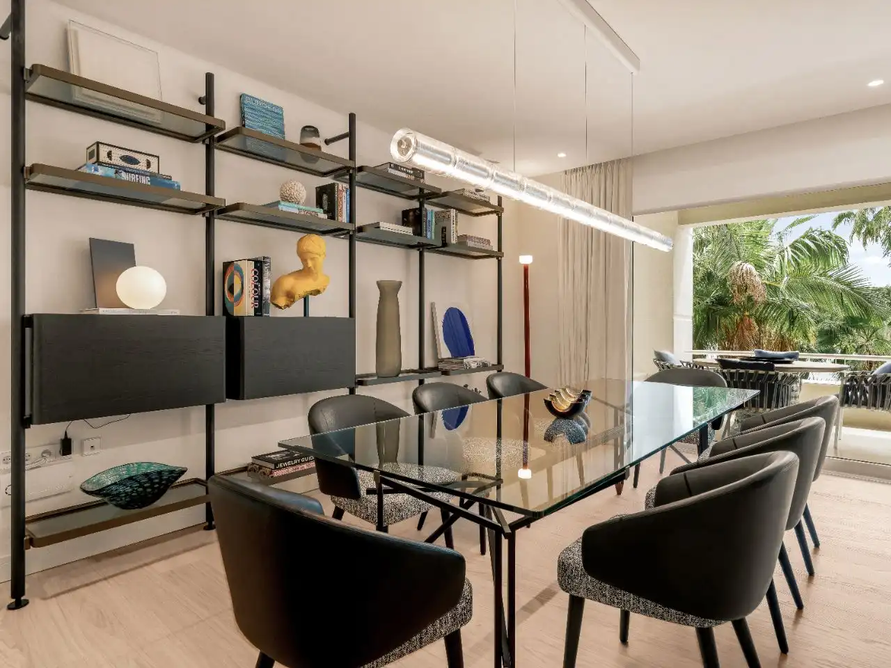 Dining room of Flat for sale in Marbella  with Air Conditioner, Heating and Parquet flooring