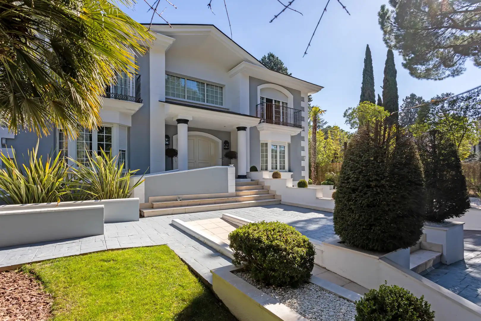 Exterior view of Houses for sale in Boadilla del Monte  with Air Conditioner, Heating and Private garden