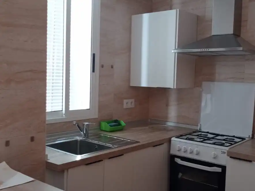Flat for rent in Carrer de Sant Cristòfol, 15, Carcaixent Kitchen of Flat for rent in Carcaixent with Heating, Terrace and Storage room