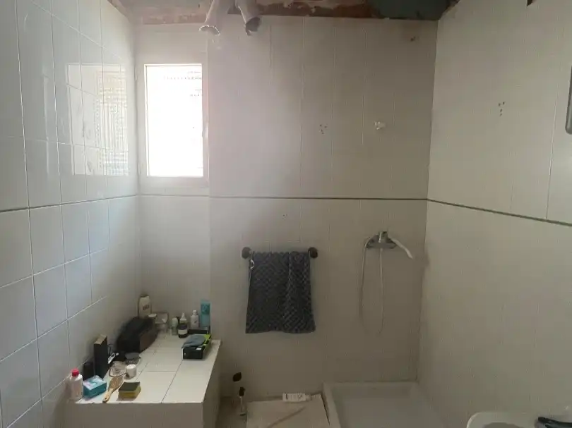 Wohnung zum Verkauf in Plaça del Palau, 22, Alcoleja Badezimmer von Wohnung zum Verkauf in Alcoleja mit Terrasse, Abstellraum und Balkon