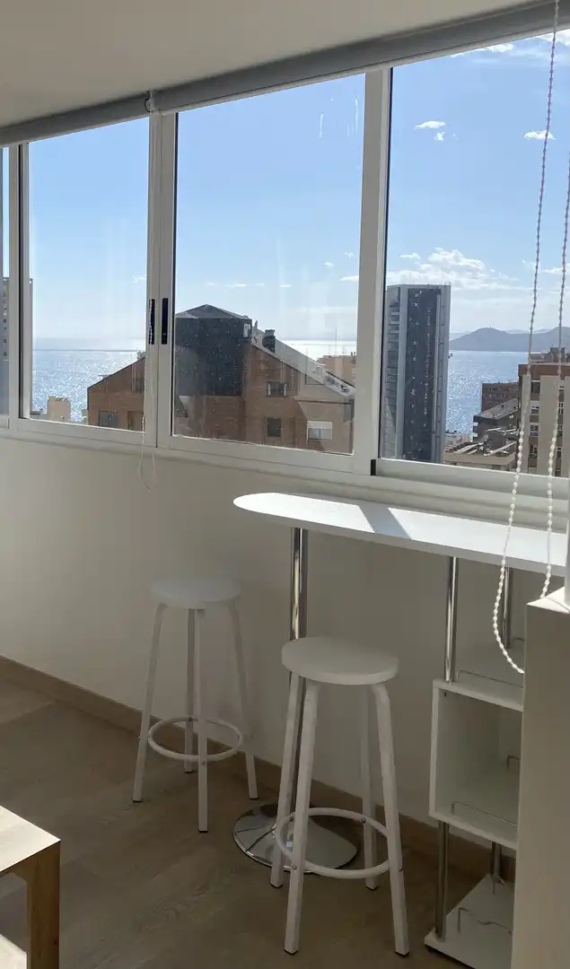 Piso de alquiler en Calle de Viena, 1, Rincón Alto Terraza de Piso de alquiler en Benidorm con Aire acondicionado, Terraza y Piscina