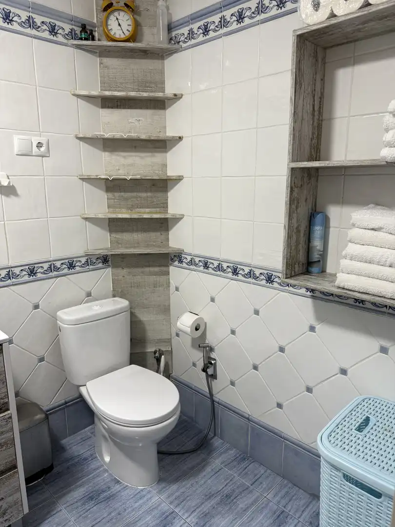 Houses for rent in Calle Áncora, 26, Aguas Nuevas Bathroom of Houses for rent in Torrevieja with Air Conditioner, Heating and Parquet flooring