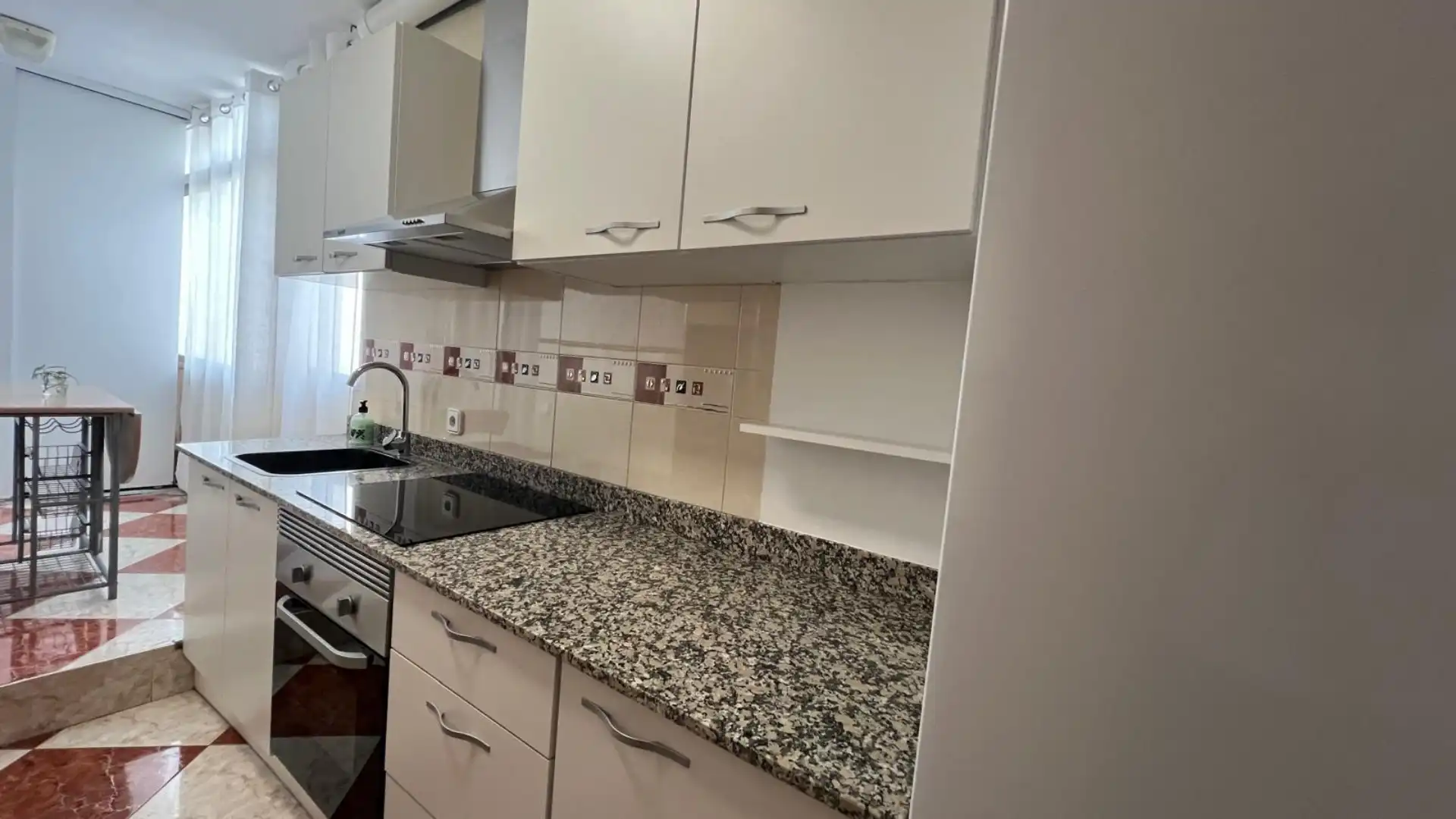 Flat for sale in Carrer Berlín, 20, Grau - Quintanes Kitchen of Flat for sale in Amposta with Air Conditioner, Heating and Terrace