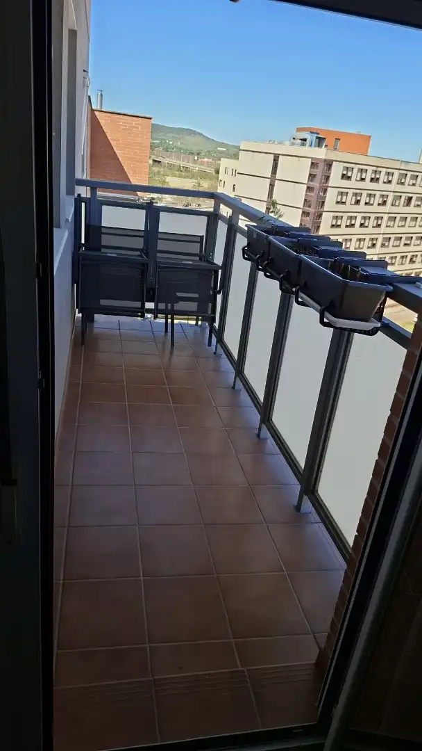 Pis en venda a Calle Manuel Bermejo Hernández, 2, Oeste Terrassa de Pis en venda en Mérida amb Aire condicionat, Calefacció i Jardí privat