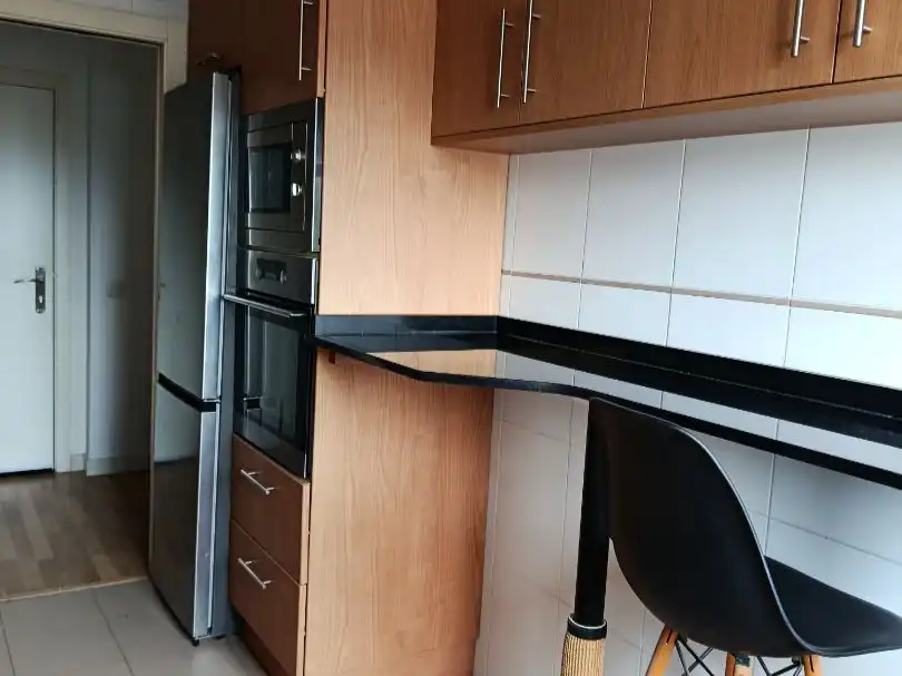 Piso en venta en Valdredo, 9, El Carbayedo - El Quirinal Cocina de Piso en venta en Avilés con Calefacción y Trastero