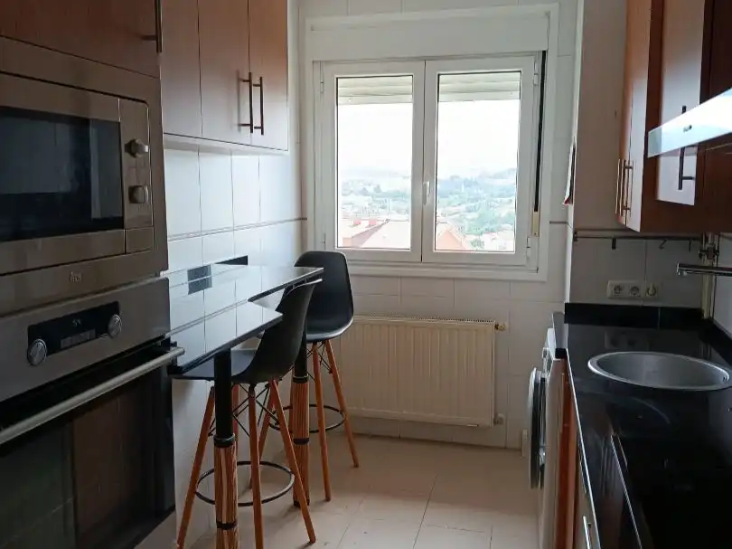 Piso en venta en Valdredo, 9, El Carbayedo - El Quirinal Cocina de Piso en venta en Avilés con Calefacción y Trastero