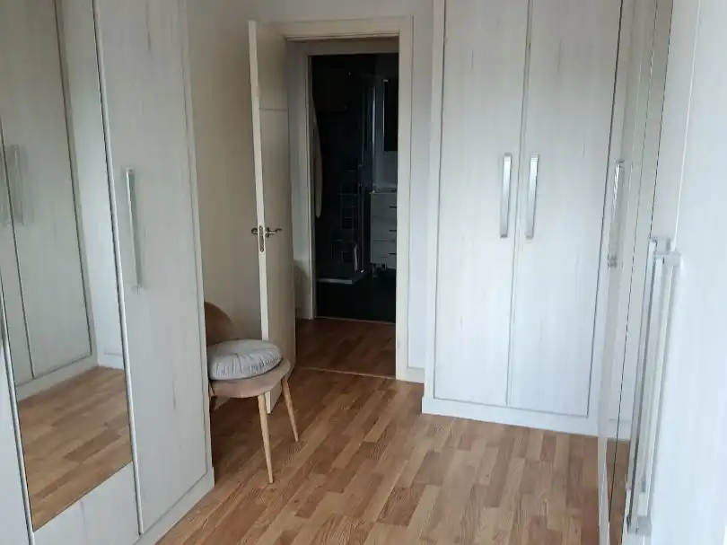 Piso en venta en Valdredo, 9, El Carbayedo - El Quirinal Habitación de Piso en venta en Avilés con Calefacción y Trastero